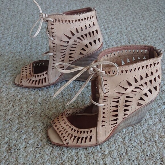 Jeffrey Campbell Rodillo Tan Leather Gladiator Wedge Heels Lace Up size 8 - Picture 5 of 13